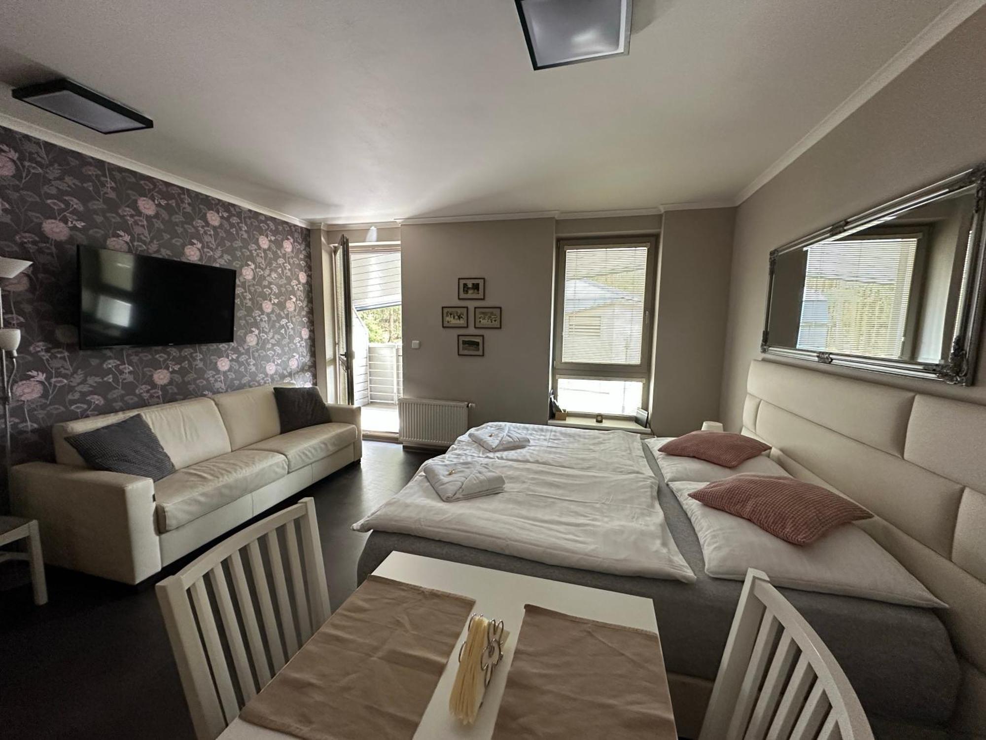Harrachov Resident Apartments "Terrace & Chill" - High Speed Wifi, Smart Tv, Netflix, Disney Plus Exterior photo